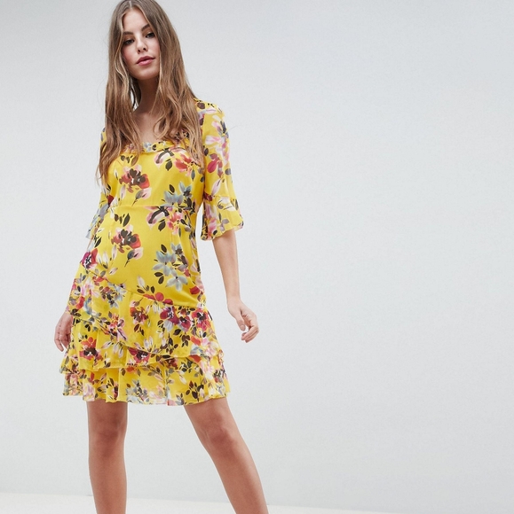 🌼 French Connection yellow floral dress